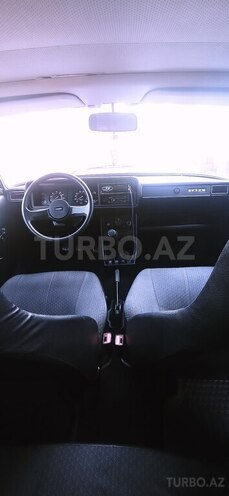 LADA (VAZ) 2107-4