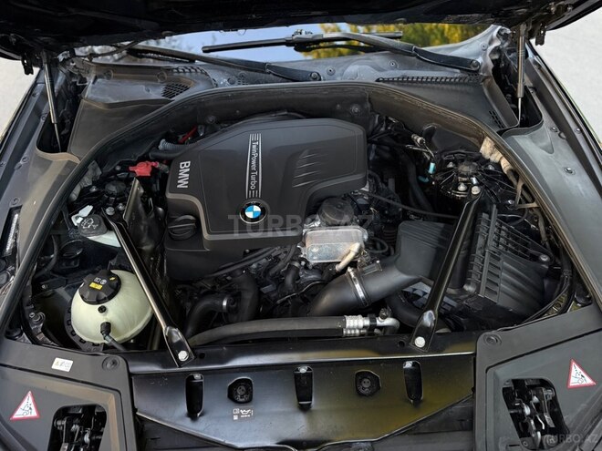 BMW 528-19