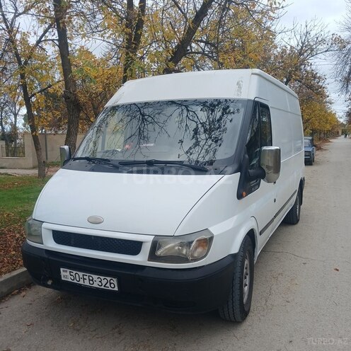 Ford Transit-5