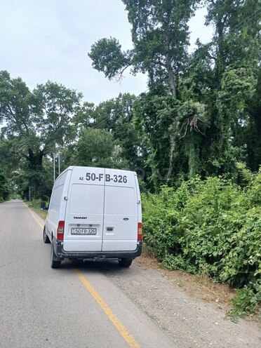 Ford Transit-8