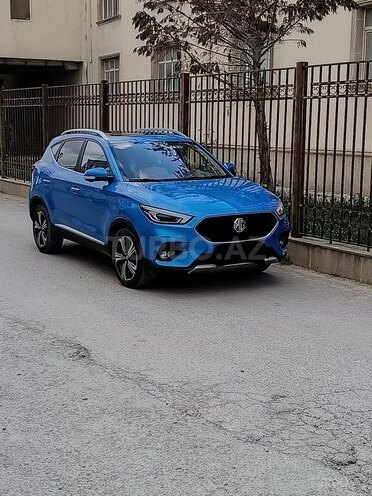 MG ZS-1
