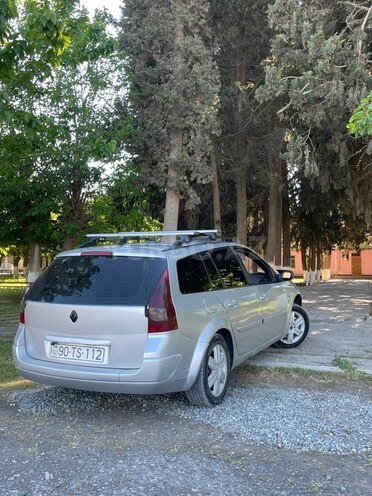 Renault Megane-6