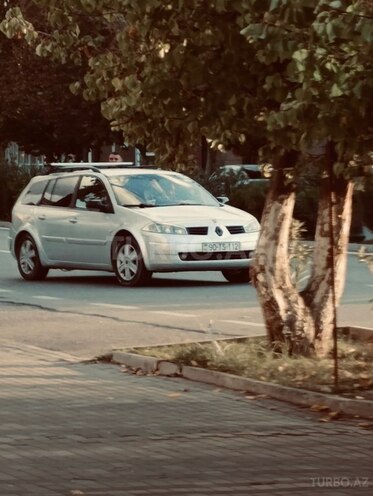 Renault Megane-9