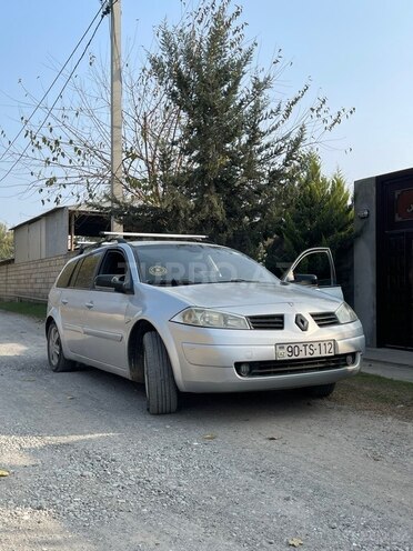 Renault Megane-15