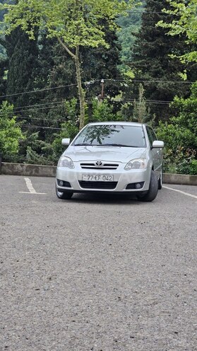 Toyota Corolla-6