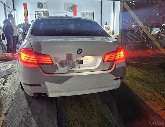 BMW 528-11