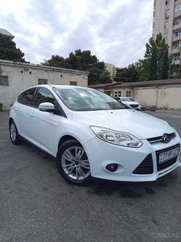 Ford Focus-14
