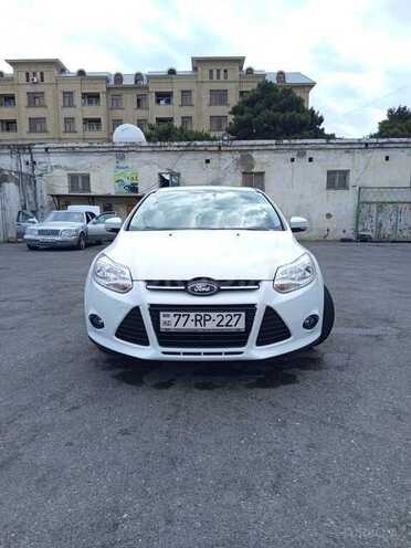 Ford Focus-18