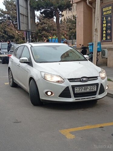 Ford Focus-4
