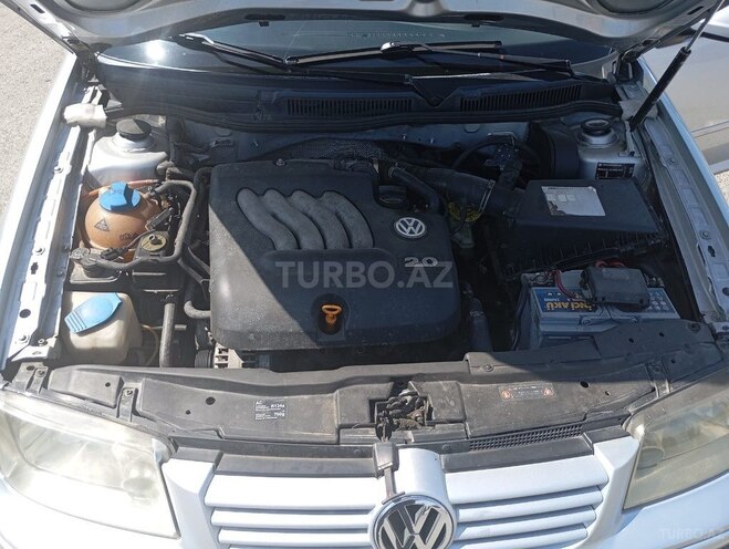 Volkswagen Bora-14