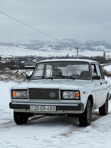LADA (VAZ) 2107-1