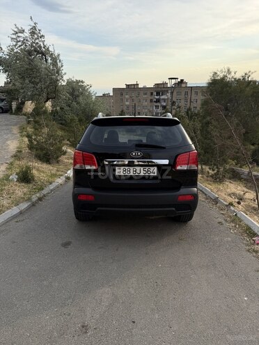 Kia Sorento-2