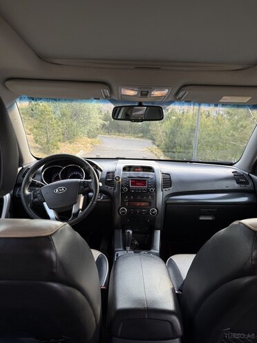 Kia Sorento-3
