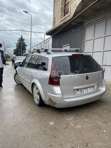 Renault Megane-10