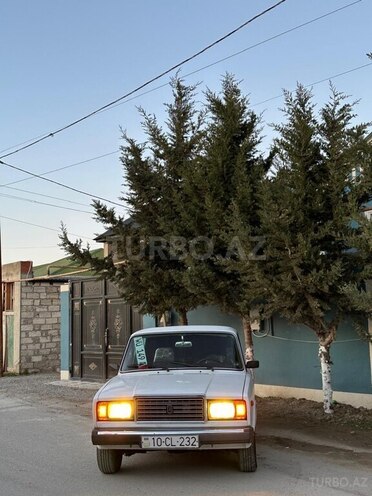 LADA (VAZ) 2107-4