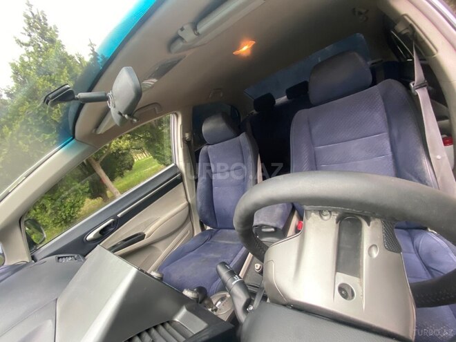 Honda Civic-8