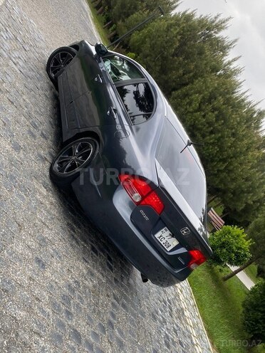 Honda Civic-3