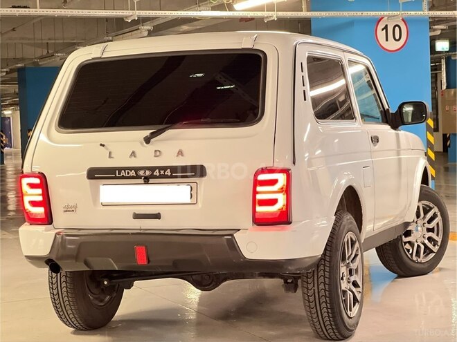 LADA (VAZ) Niva-4