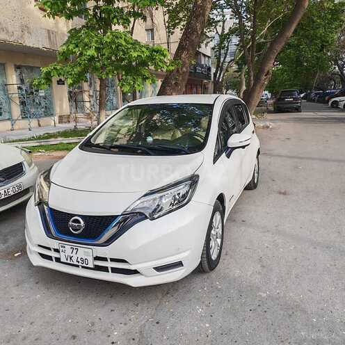 Nissan Note-1