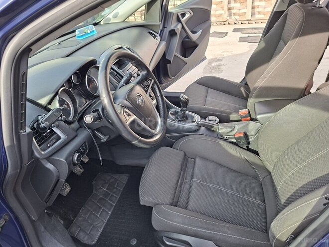 Opel Astra-8