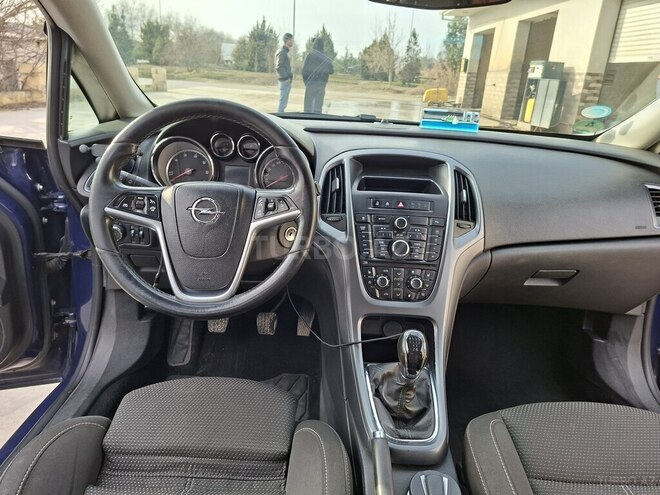 Opel Astra-7