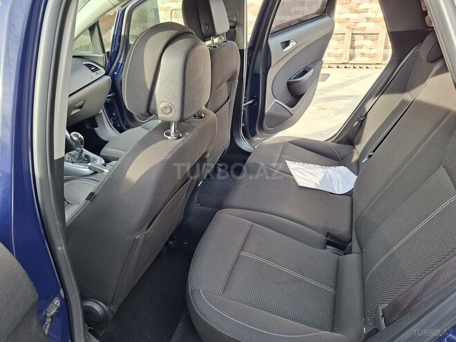 Opel Astra-9