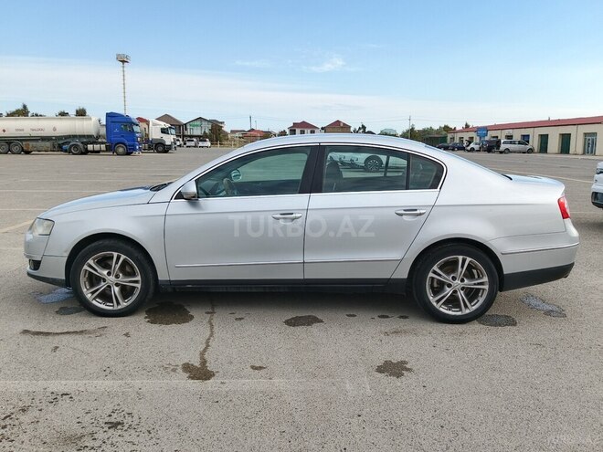 Volkswagen Passat-4