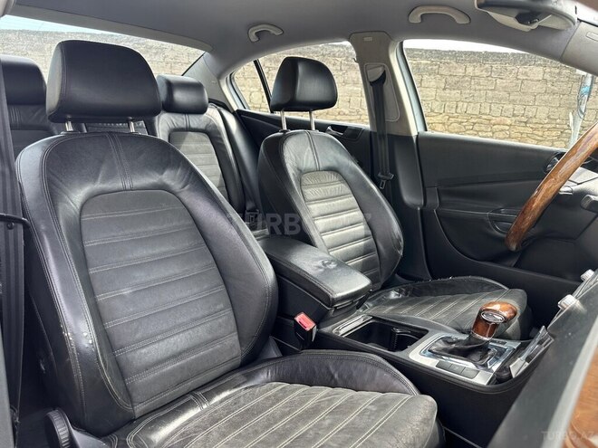 Volkswagen Passat-7
