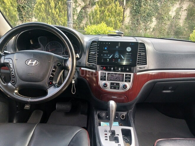 Hyundai Santa Fe-4