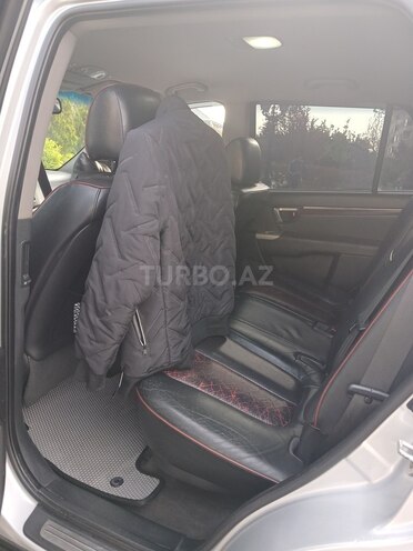 Hyundai Santa Fe-10