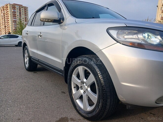 Hyundai Santa Fe-3