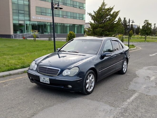 Mercedes C 200-1