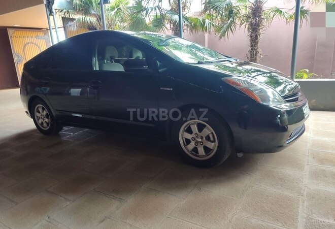 Toyota Prius-4