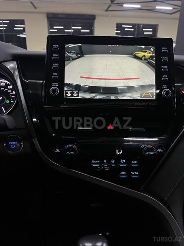 Toyota Camry-7