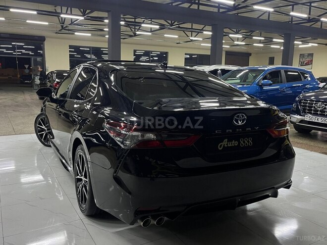 Toyota Camry-4