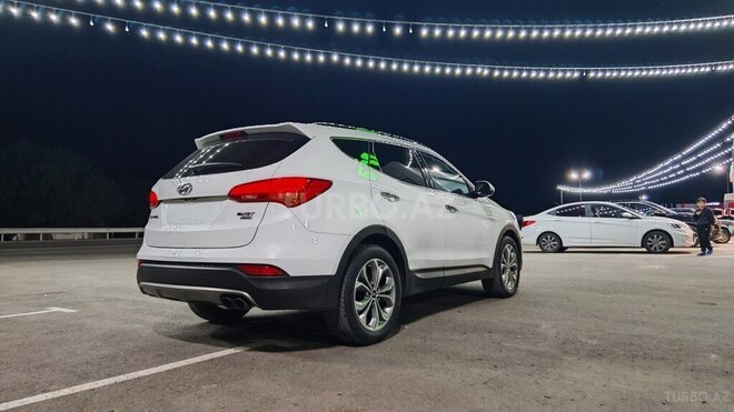 Hyundai Santa Fe-8