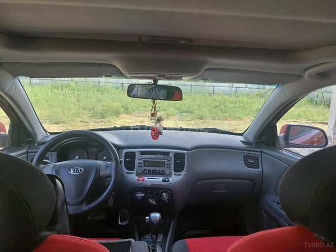 Kia Rio-6