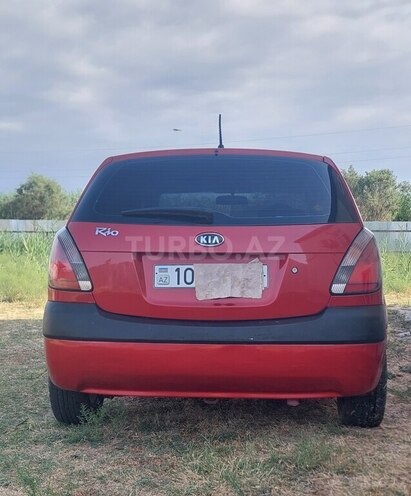 Kia Rio-2