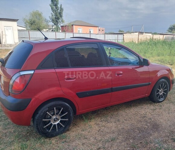 Kia Rio-3