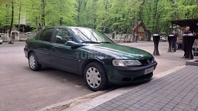 Opel Vectra-1