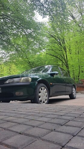Opel Vectra-9