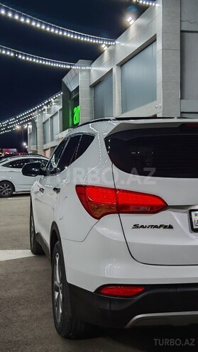 Hyundai Santa Fe-20