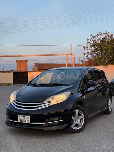 Nissan Note-1