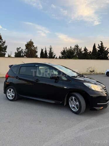 Nissan Note-2