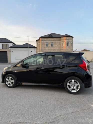 Nissan Note-4