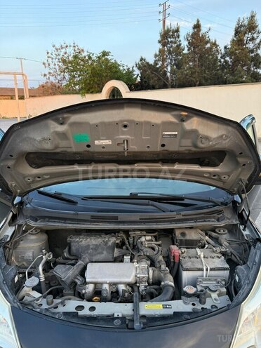 Nissan Note-9