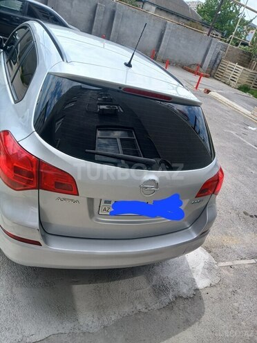 Opel Astra-2
