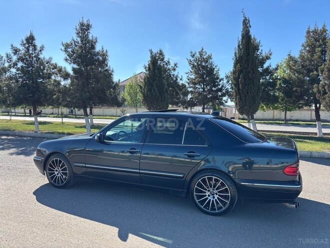 Mercedes E 280-7