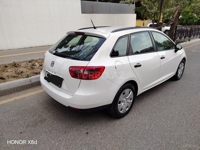 SEAT Ibiza-2
