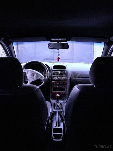 Opel Astra-7
